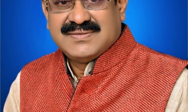 अभनपुर कांग्रेस के नेता रतिराम साहू के निष्कासन पर रोक से क्षेत्र में हर्ष की लहर